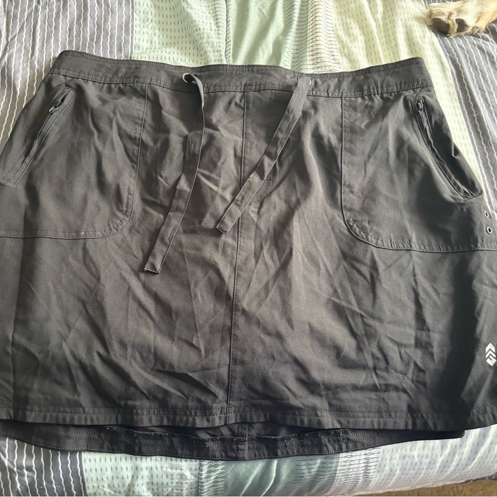 Stylish Black Swim Skort 1X (16-18)